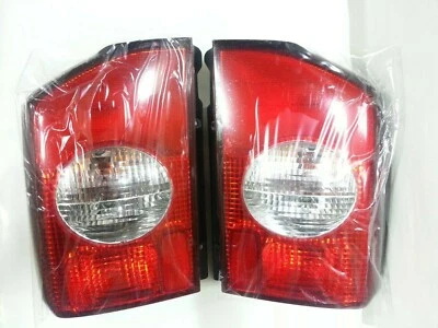 Подлинная задняя комбинированная лампа правая и левая Ssangyong KORANADO #8360206200+ Express - Изображение 1 из 3