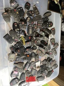 Honda Toyota Nissan Ford Gm Subaru Chrysler Dodge Remote Key Fob Smart Lot - Picture 1 of 18