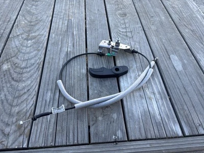 Manija interior de la puerta trasera izquierda Ford Transit Connect y mecanismo con cables Foto 1 de 4