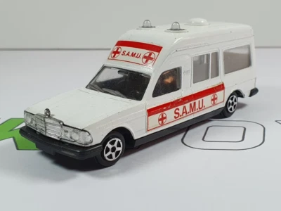 Mercedes Ambulance Samu Norev PL 1/43 - Immagine 1 di 4