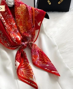 100% Mulberry Silk Scarf Women's Square 90X90CM fashion Printed shawl Scarf A63 - Picture 1 of 5