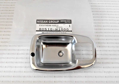 Datsun 1200 B110 1970-73 genuino manija de puerta derecha cromo escudo copa bisel Foto 1 de 2