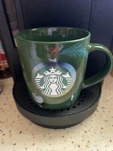 Starbucks Kaffeetasse 2020 klassische Sirene dunkelgrünes Logo 12 Unzen Weihnachtstasse - Bild 1 von 6
