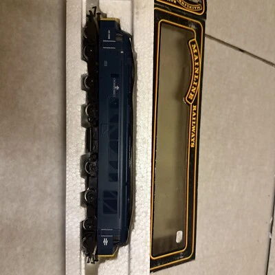 MAINLINE 37-051 CLASS 45 DIESEL LOCO 45039 THE MANCHESTER REGIMENT - Image 1 of 4