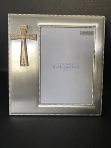 Photo Frame Things Remembered Swarovski Crystals 8” X 8.5” Holds 5”x 7” Photo - Picture 1 of 5