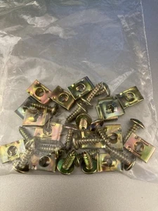 Body Plastic MMG Bolt+Speed Clip Set M4.8X16 (16 pcs ea) - Foto 1 di 2