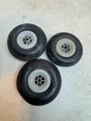 hangar 9 tires wheels lot as pictured - Image 1 of 4