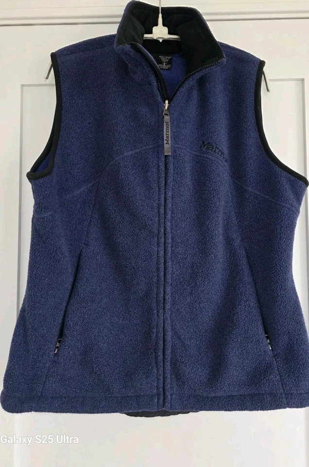 Marmot Women's Medium Blue Polartec Vest Excellent L - Image 1 of 4