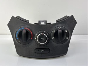 2012 Hyundai Accent Temperature Control  - Picture 1 of 5