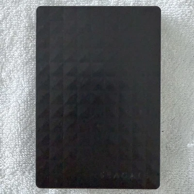 Seagate Expansion 1TB External USB 3.0 Portable Hard Drive - 1TEAP5-500 - Used - Image 1 of 4