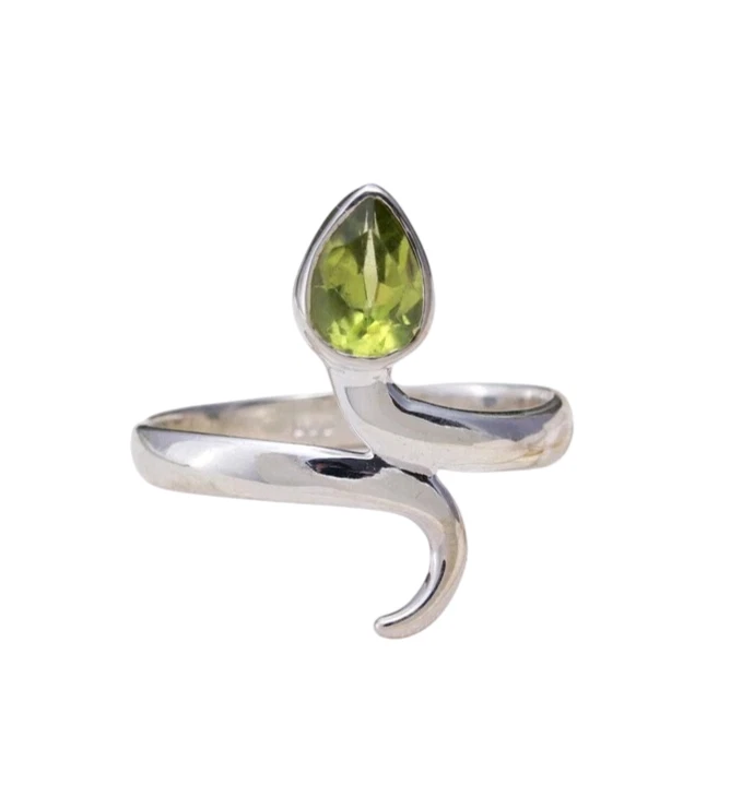 Snake Style 925 Sterling Silver Ring 3.95 Ct Natural Peridot Gemstone Size 8 US - Image 1 of 4