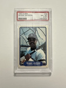 Reggie Jackson #39 PSA calificado casi nuevo-como nuevo 8 (st) (1982 Fleer) - Imagen 1 de 7
