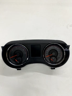 Cuadro de instrumentos velocímetro Dodge Charger 2011-2012  Foto 1 de 2
