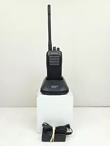Kenwood TK260G TK-260G VHF 146-174 MHz 8 canales 5 vatios (Kit completo) - Imagen 1 de 7
