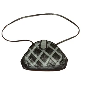 Vintage 80’s Fifth Avenue Purse Black Gray Patchwork Leather Clam Shell Snap - Picture 1 of 23