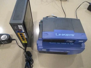 LINKSYS AND NETGEAR EQUIPMENT 3 PCS USED BUNDLED FOR EASY SHIPPING - Picture 1 of 9