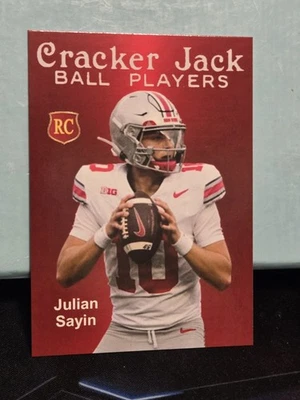 Tarjeta de novato Julian Sayin - Ohio State - 2025 Cracker Jack 💥  Foto 1 de 4
