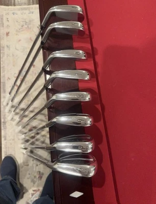 Titleist T200 Iron Set 4-9,Pw, 48 wedge Flex Stiff  Project X.   LZ  6.0.  - Image 1 of 4