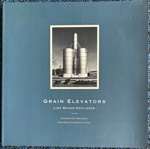 Grain Elevators Lisa Mahar-Keplinger TPB Landscape Architectural Photography - Imagen 1 de 4