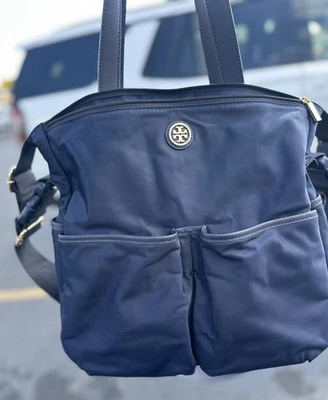 Bolsa de pañales grande de nailon azul Tory Burch  Foto 1 de 4