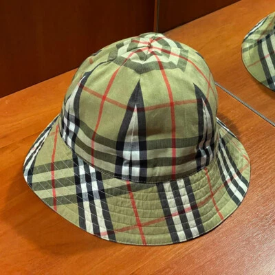 Burberry Vintage Reversible Bucket Hat Check cap Beige - unisex XS - S - Image 1 of 4
