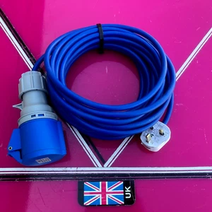 13Amp Plug to 32Amp Socket 10x meter Adapter fly lead arctic flex 2.5mm cores - Picture 1 of 4