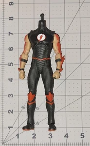 McFarlane DC Flash Barry Allen Male Body For 7" Scale Custom Fodder Parts - Picture 1 of 2