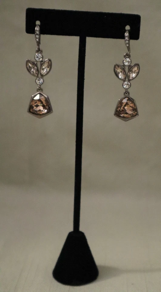 Elegantes Brincos Givechy Cristal Austríaco e Strass Linda Cor - Imagem 1 de 4