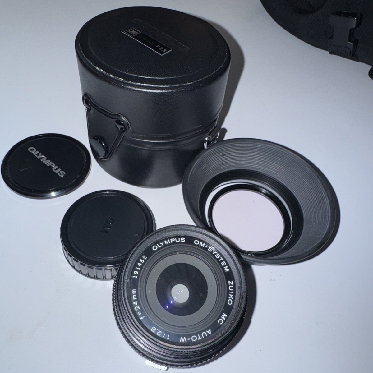 OLYMPUS ZUIKO 24mmf2.8（未使用） Olympus Zuiko 24mm F/2.8 OM Mount Manual Focus Lens {49