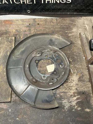 14-19 Infiniti Q50 Q60 Q70 Sport Rear Left Brake Back Plate 44030-1MC6A - Image 1 of 4