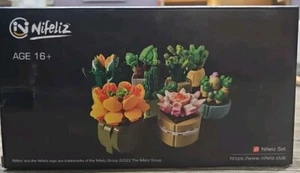 NEW Nifeliz Succulents Plant Decor Building Block Kit Colorful Succulents - Picture 1 of 5