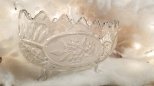 Vintage Large Crystal Glass with Floral Design Decorative Oval Bowl has pedestal - Picture 1 of 12