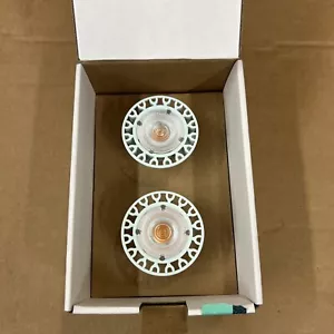 2Pk Soraa Healthy GU10 / LED Bulb 400Lm 2700K 36°FL 7.5W NEW - Picture 1 of 3