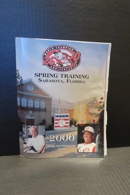 2000 Cincinnati Reds/Boston RED SOCKS  SPRING Training Program Game day Roster - Image 1 of 4