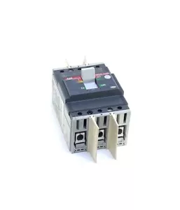 ABB SACE Tmax T2S 1SDA053954R1 40 Amp 480 Vac 240Vac w/Bolts CHIP - Picture 1 of 7