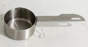 Misurino 1/3 in acciaio inox con beccuccio versatore campeggio preparazioni di Progressive - Foto 1 di 9