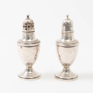 V. M. Rogers Weighted Sterling Silver Salt & Pepper Shakers Matching Set 4.5" T - Picture 1 of 4