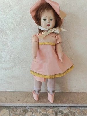 Ancienne Belle Poupée Année 20 Tête Buste Carton Bouilli Habits D'origine Huart? - Photo 1/4