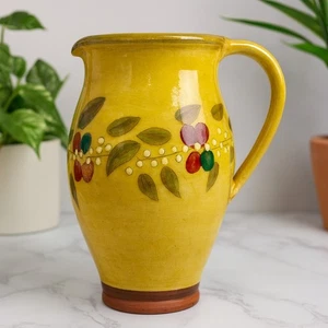 Jarra amarilla T Comme Terre vintage de los años 50 hecha en Francia pintada a mano Redware - Imagen 1 de 9