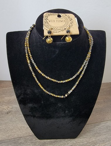 VETEMENTS Collana con perline fiori selvatici 30" e orecchini a goccia 1"