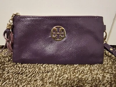 Cartera monedero de cuero granulado púrpura Tory Burch Foto 1 de 4