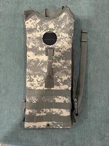 ARMY ACU MOLLE II HYDRATION SYSTEM CARRIER 3L NO BLADDER, BRAND NEW (1) - Picture 1 of 3