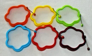 Paquete de 6 moldes de silicona para huevo panqueque desayuno en forma de flor herramienta de cocina cocina - Imagen 1 de 2