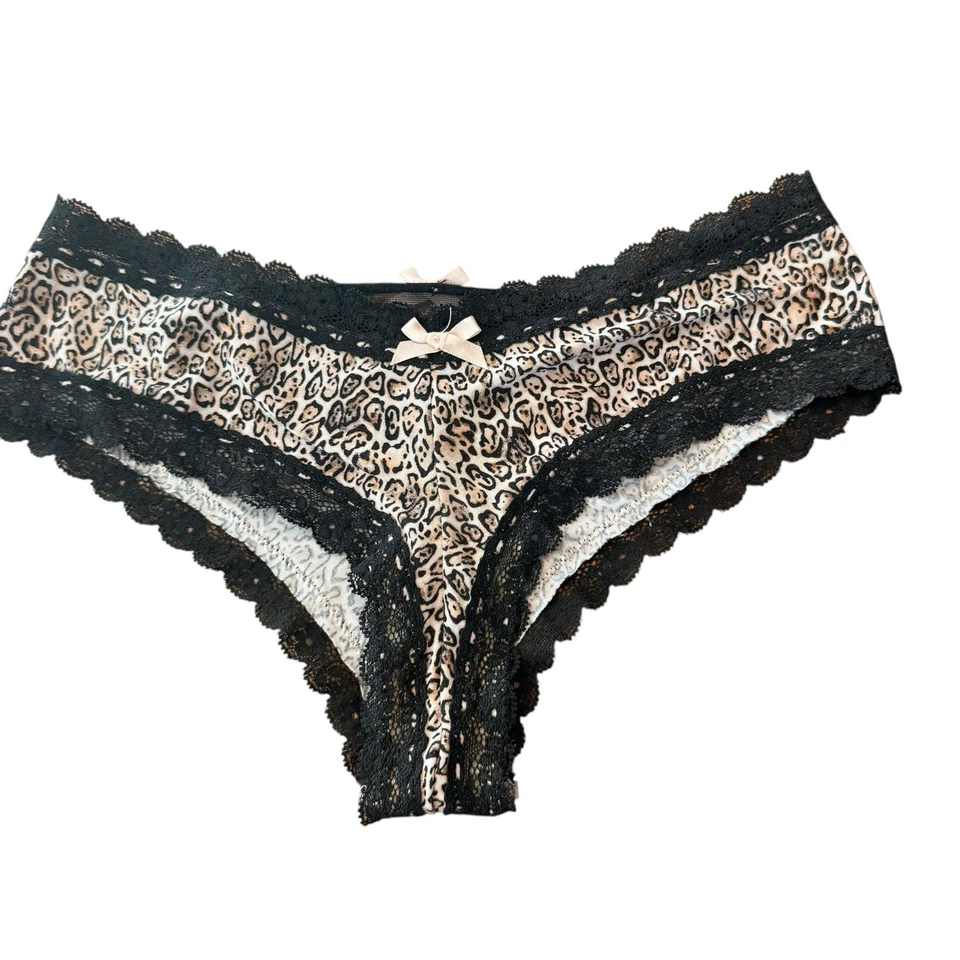 Трусики Victoria's Secret нахальные размер маленький леопардовый принт кружевная отделка высокий вырез - Изображение 1 из 3