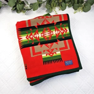 VTG Pendleton Beaver State Red and Green Aztec Throw Blanket 58" x 73" - Picture 1 of 7