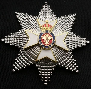 Vintage Royal Victorian Order Breast Star Medal - Picture 1 of 4