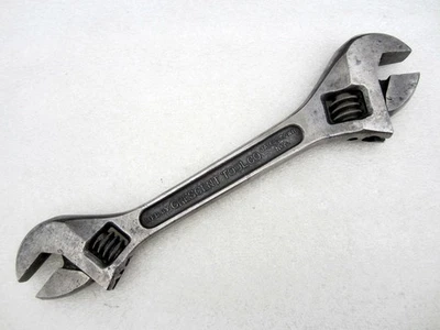 Llave ajustable doble vintage Crescent 6" y 8" 6-8 hecha en EE. UU. Foto 1 de 4