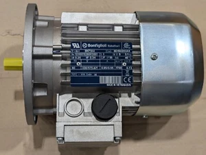 NEW BONFIGLIOLI 0.25 KW 3 PH MOTOR Voltage 330/575V 60Hz IP55 - Picture 1 of 5