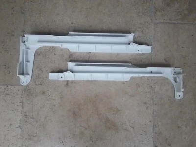 WR72X10233 GE Refrigerator ice container rail glide set WR72X10234 - Image 1 of 4