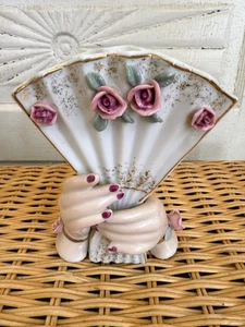 Vintage 50's Lefton Porcelain Hands Holding Fan Vase Roses Cottage Core - Picture 1 of 10